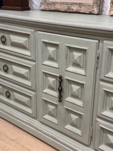 Load image into Gallery viewer, Link Taylor 6 Foot Dresser