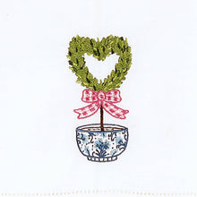 Load image into Gallery viewer, Heart Topiary Guest Towel