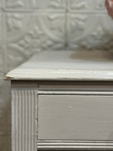 Load image into Gallery viewer, Antique 5 Drawer White chest