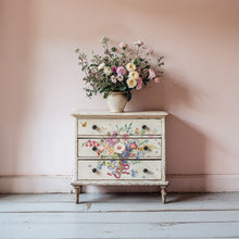 Load image into Gallery viewer, Marché des Fleurs
IOD Transfer | 8 Pages | 12” x 16” | Full Color
