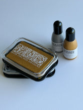 Load image into Gallery viewer, IOD Shimmer Metallic Gold Stamp Pad