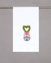 Load image into Gallery viewer, Heart Topiary Guest Towel