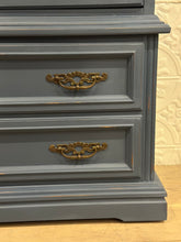 Load image into Gallery viewer, Link Taylor MCM Chest on Chest