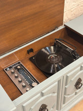 Load image into Gallery viewer, Western Auto Console Record Player