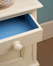 Load image into Gallery viewer, Canvas - Chalk Paint® by Annie Sloan