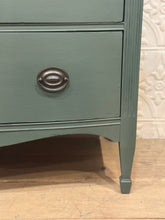 Load image into Gallery viewer, Vintage 3 drawer dresser with mirror