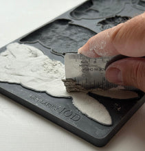Load image into Gallery viewer, Les Lapins 6 x 10 IOD Mould