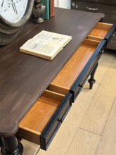 Load image into Gallery viewer, Ethan Allen 3 drawer Desk/Console