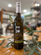 Load image into Gallery viewer, Spicy Calabrian Pesto Infused Olive Oil