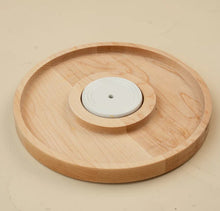 Load image into Gallery viewer, maple cracker round