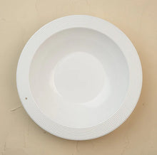 Load image into Gallery viewer, pinstripes melamine shallow bowl