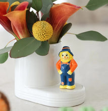 Load image into Gallery viewer, pinstripes round cutie container