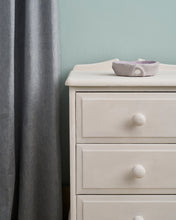 Load image into Gallery viewer, Rococco White - Chalk Paint® by Annie Sloan
