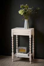 Load image into Gallery viewer, Rococco White - Chalk Paint® by Annie Sloan