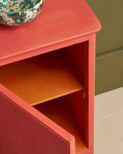 Load image into Gallery viewer, Sandalwood Red - Chalk Paint® by Annie Sloan