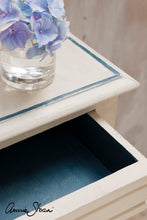Load image into Gallery viewer, Country Grey - Chalk Paint® by Annie Sloan