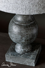 Load image into Gallery viewer, Annie Sloan Craqueleur