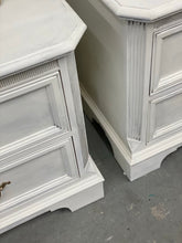 Load image into Gallery viewer, Pair of Lexington Nightstands